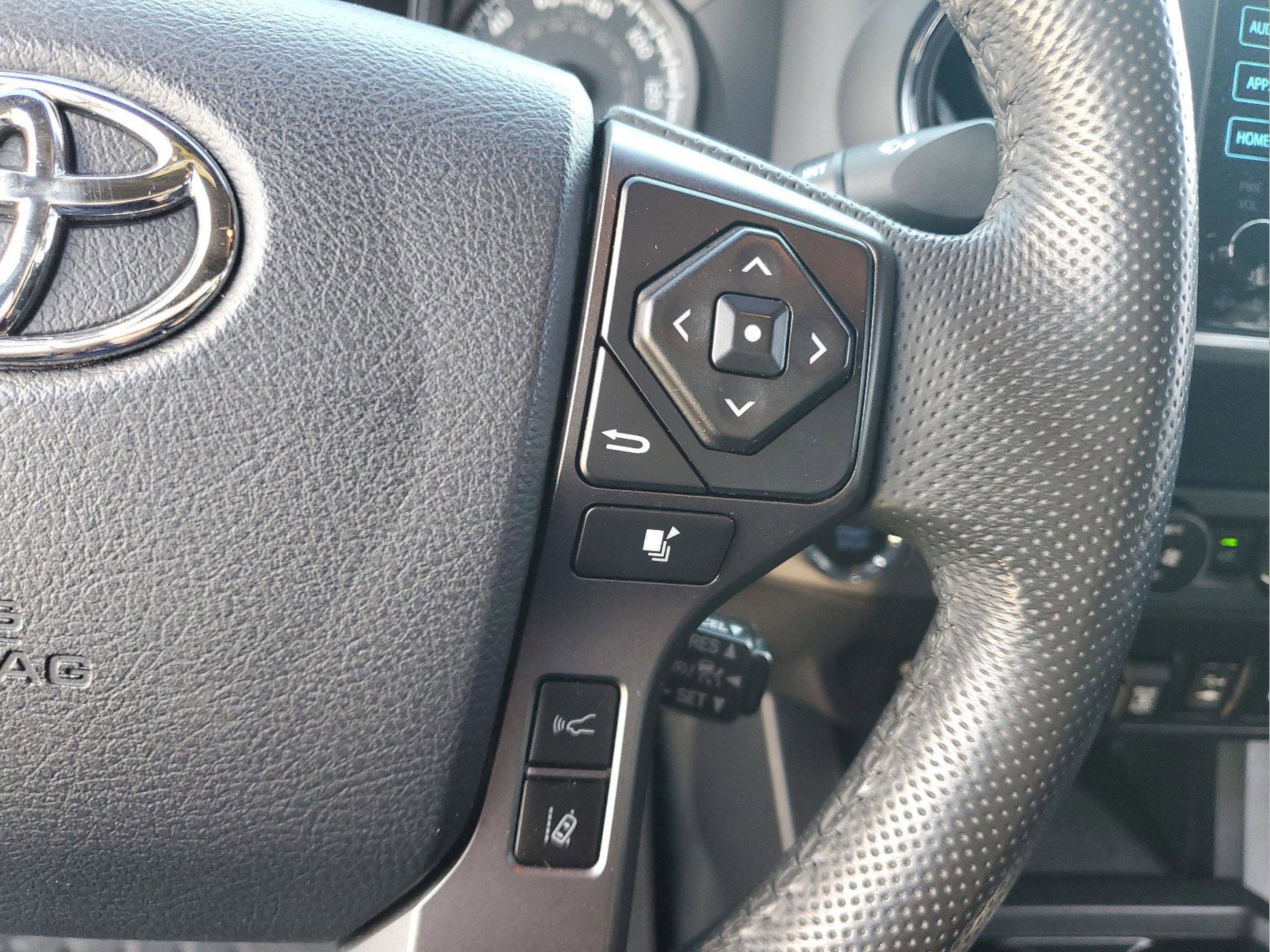 Used 2019 Toyota Tacoma TRD Off-Road RWD image 24