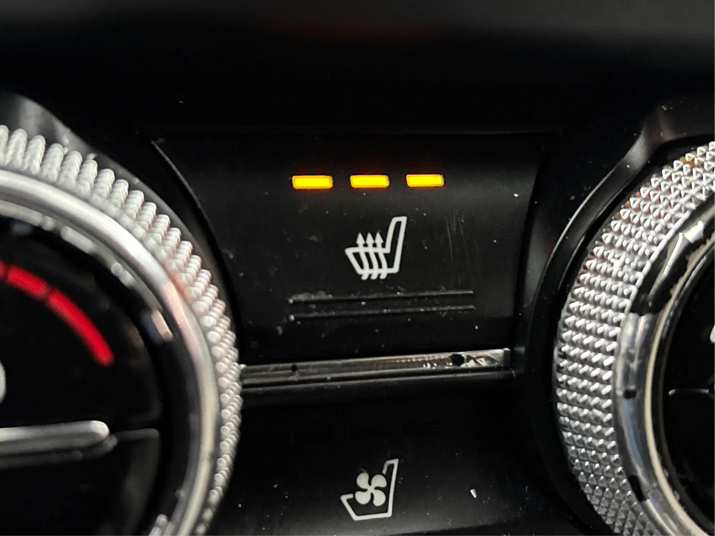 Used 2019 Genesis G70 2.0T Advanced w/ Elite Package image 45