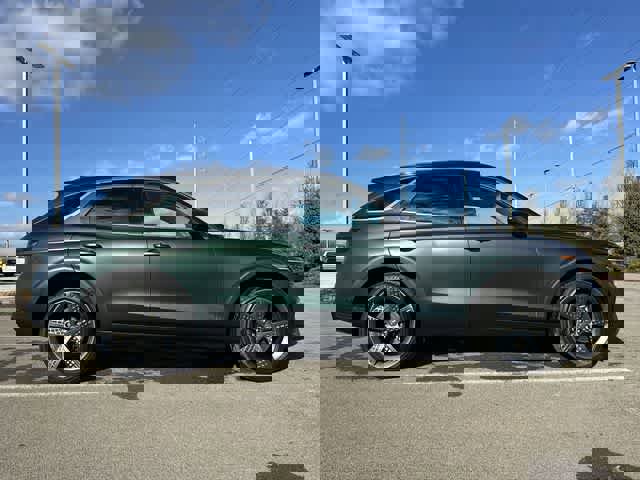 Used 2023 Genesis GV70 3.5T Sport w/ Sport Prestige Package image 3