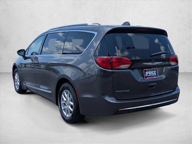 Used 2020 Chrysler Pacifica Touring-L FWD image 8