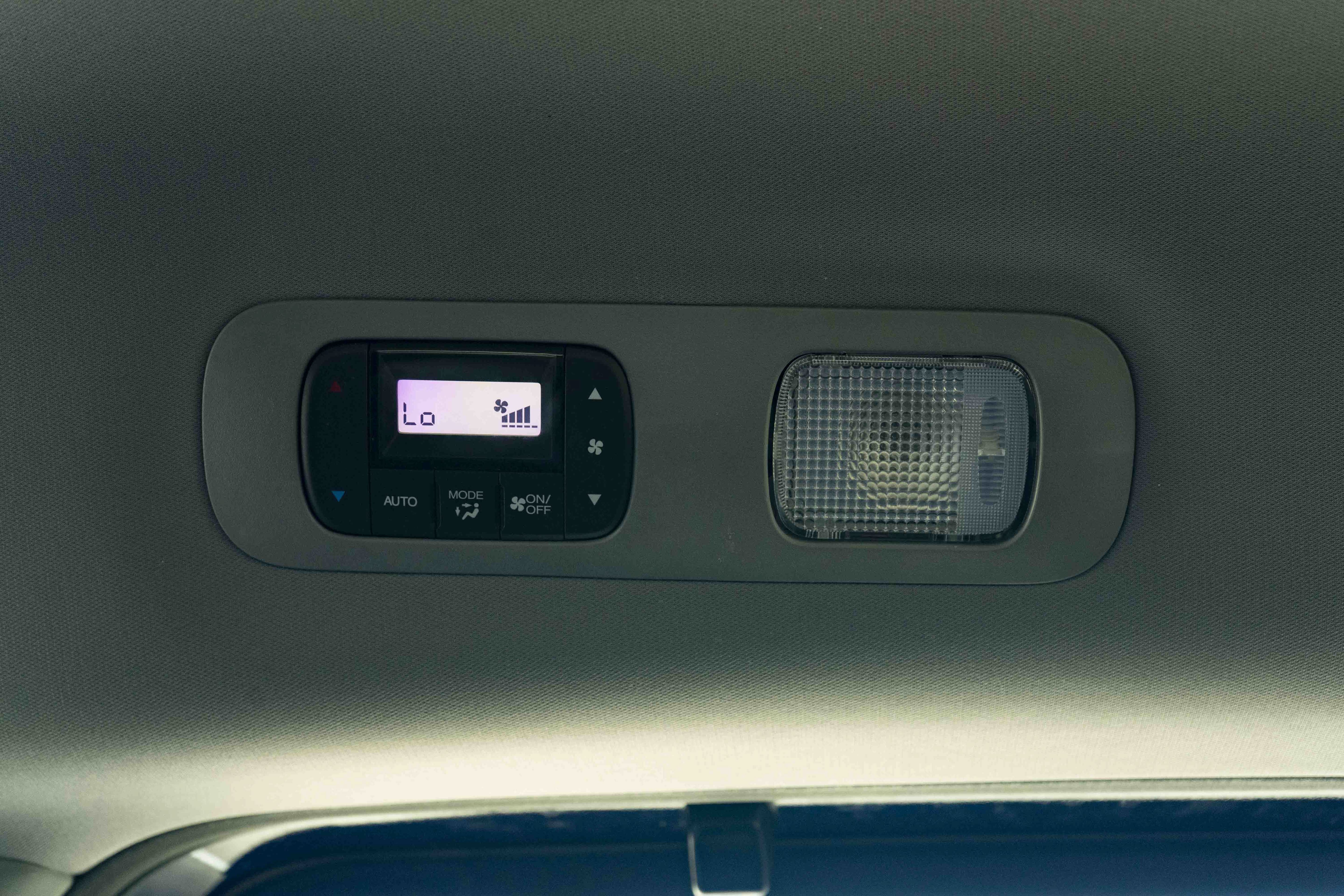 Used 2023 Honda Odyssey EX image 39
