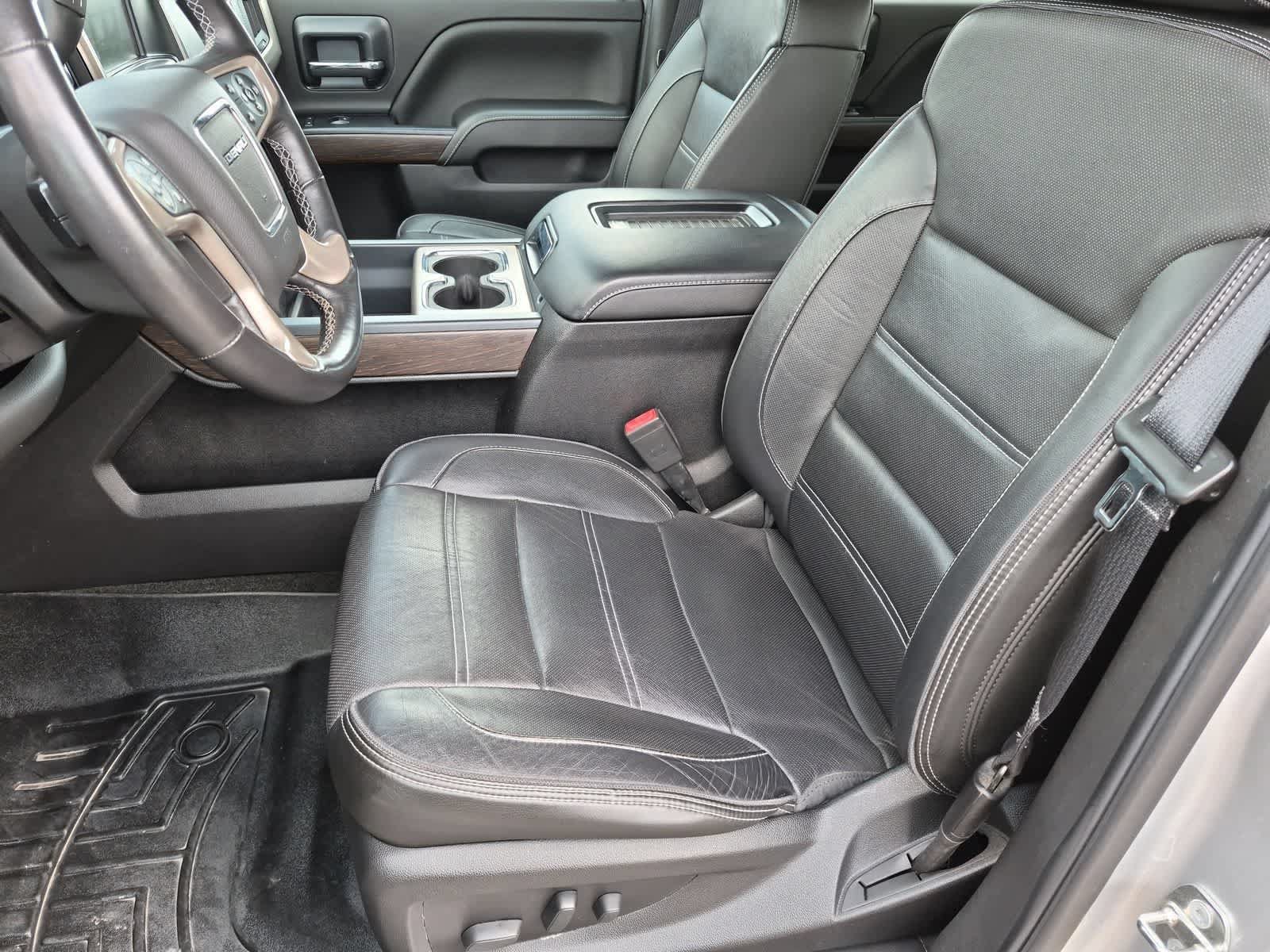 Used 2018 GMC Sierra 1500 Denali w/ Denali Ultimate Package AWD/4WD image 16