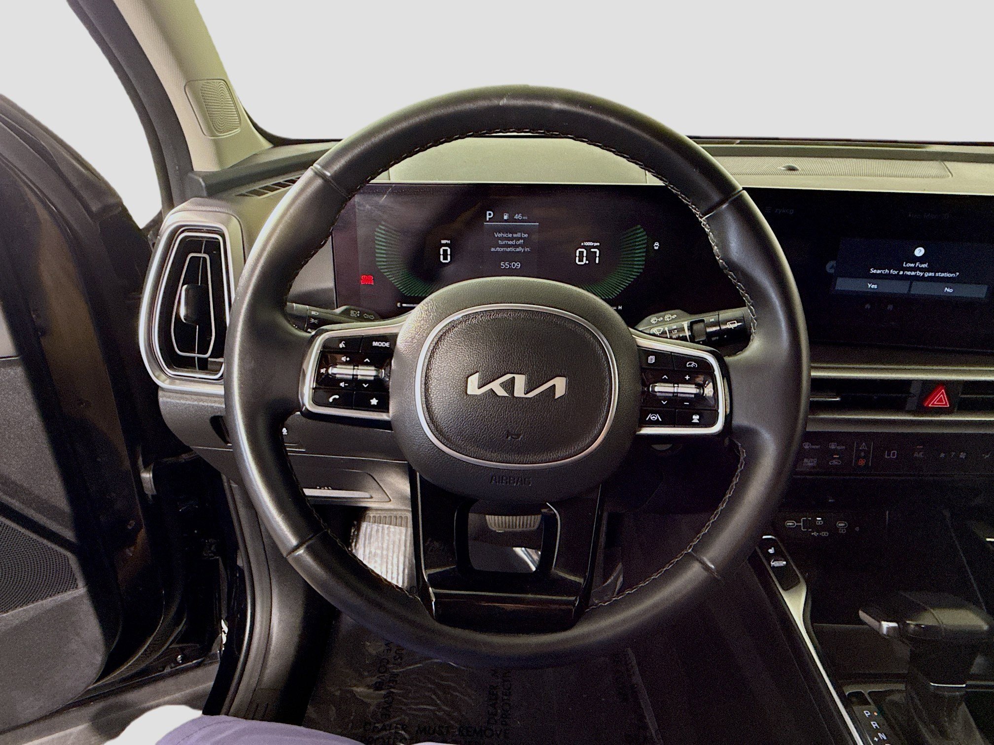 Used 2025 Kia Sorento S w/ Panoramic Sunroof Package FWD image 13