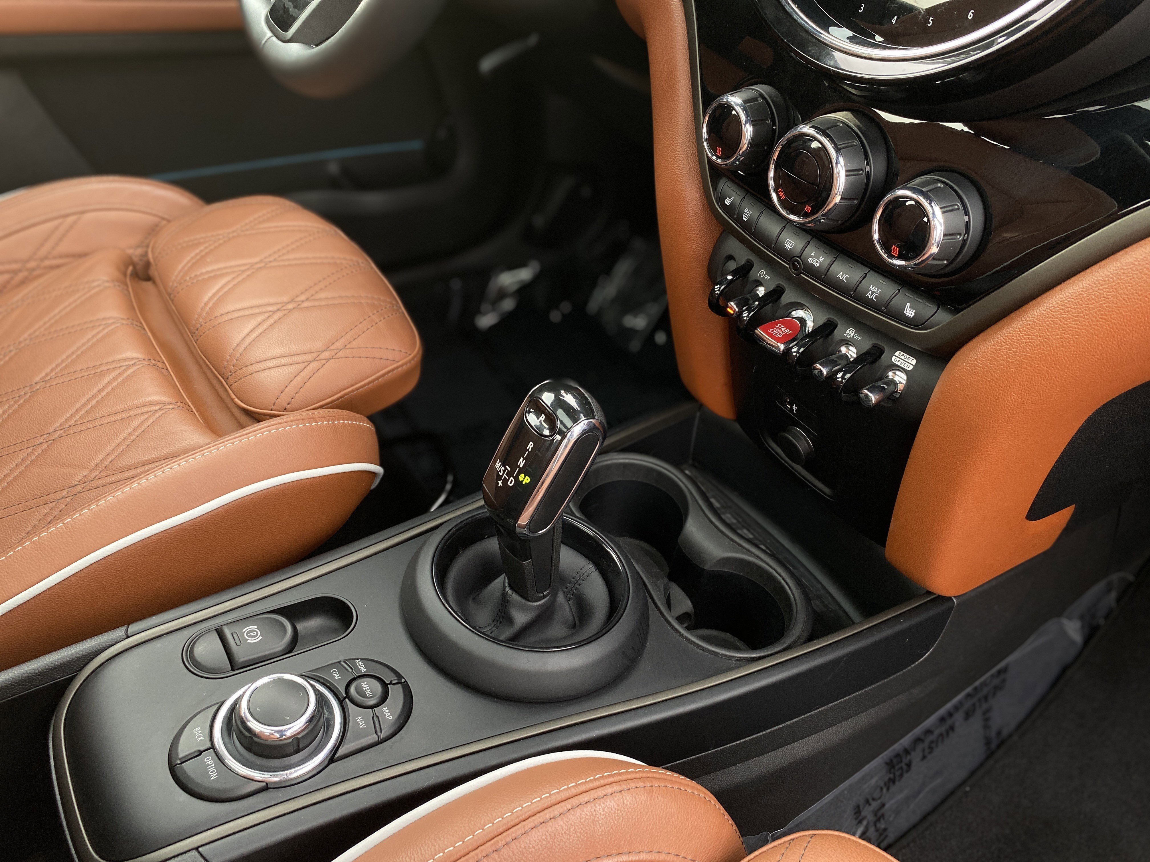 Used 2023 MINI Cooper Countryman S w/ Signature Upholstery Package image 22