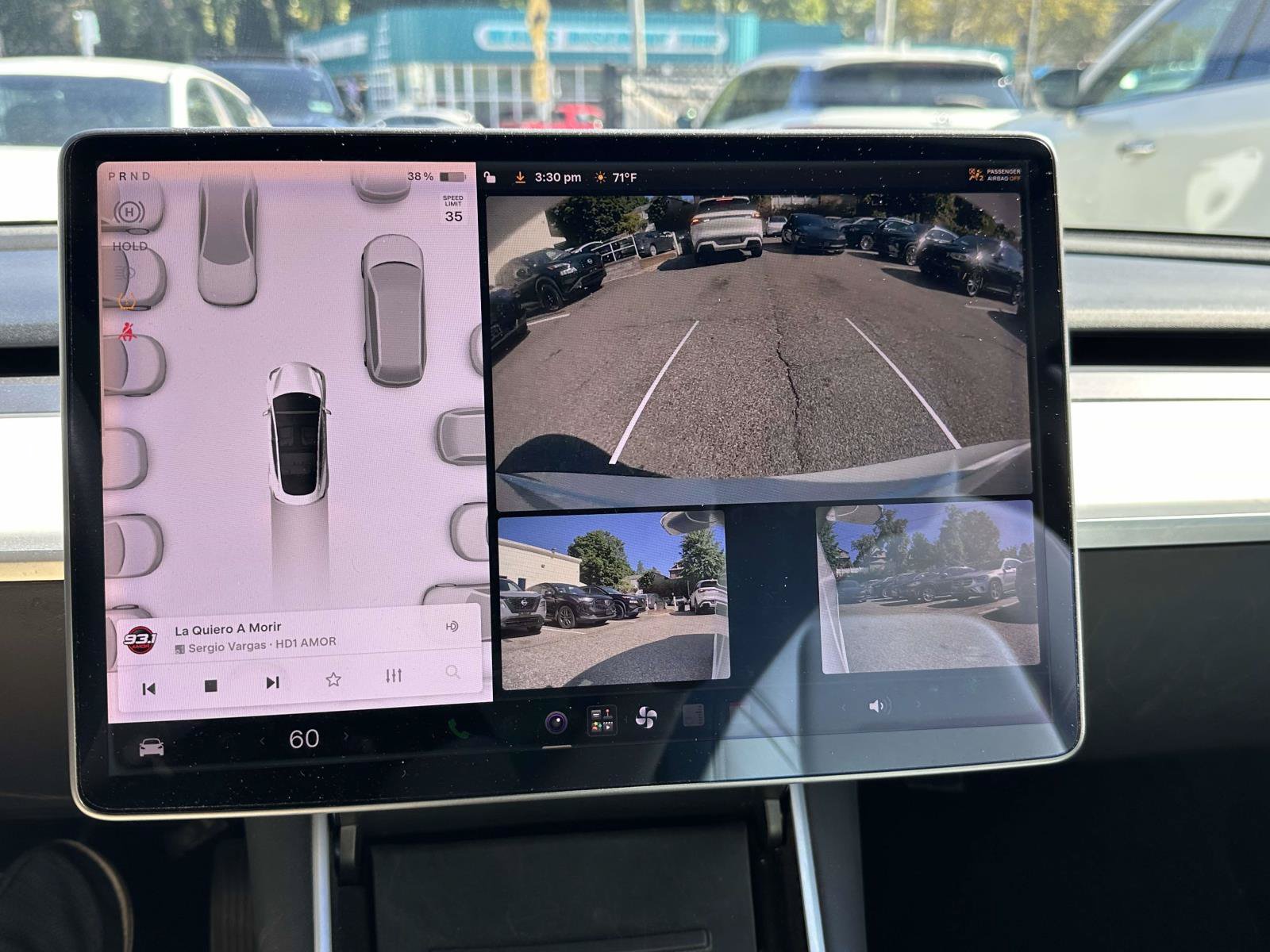 Used 2019 Tesla Model 3 Standard Range RWD image 31