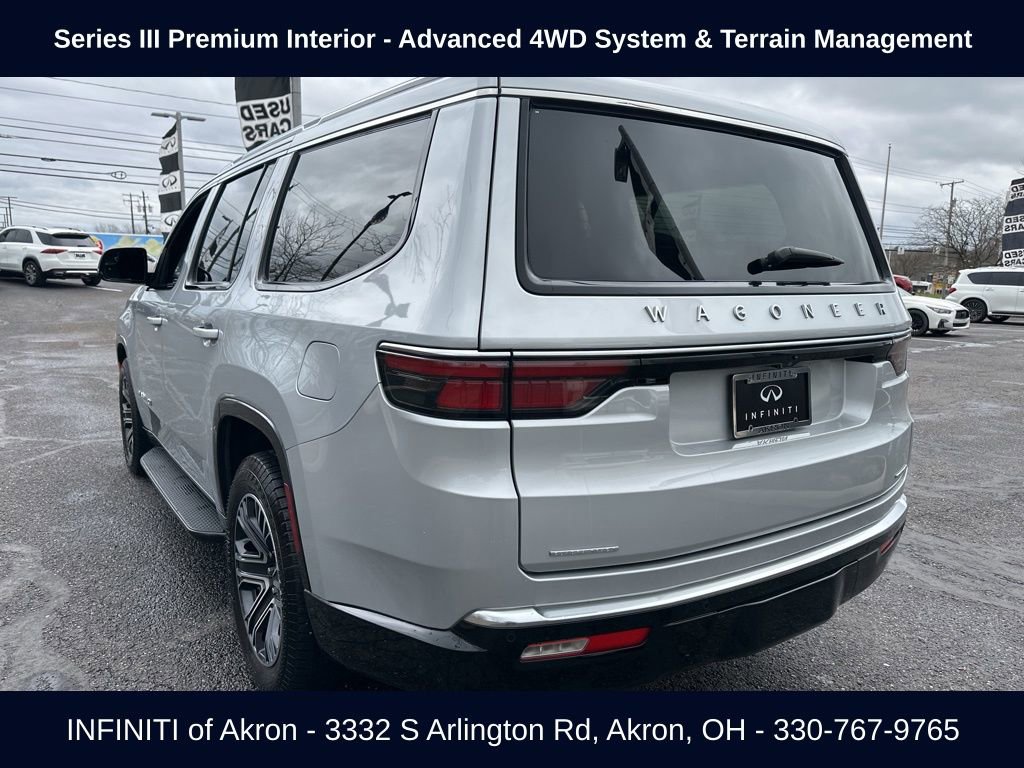 Used 2022 Jeep Wagoneer Series III w/ Flexible Seating Group image 11