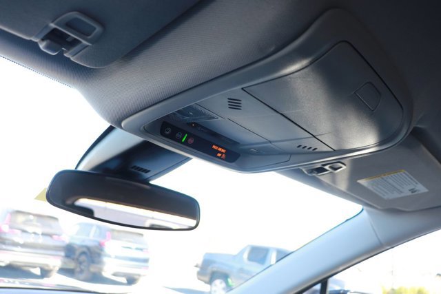 Used 2025 Chevrolet Blazer LT FWD image 27