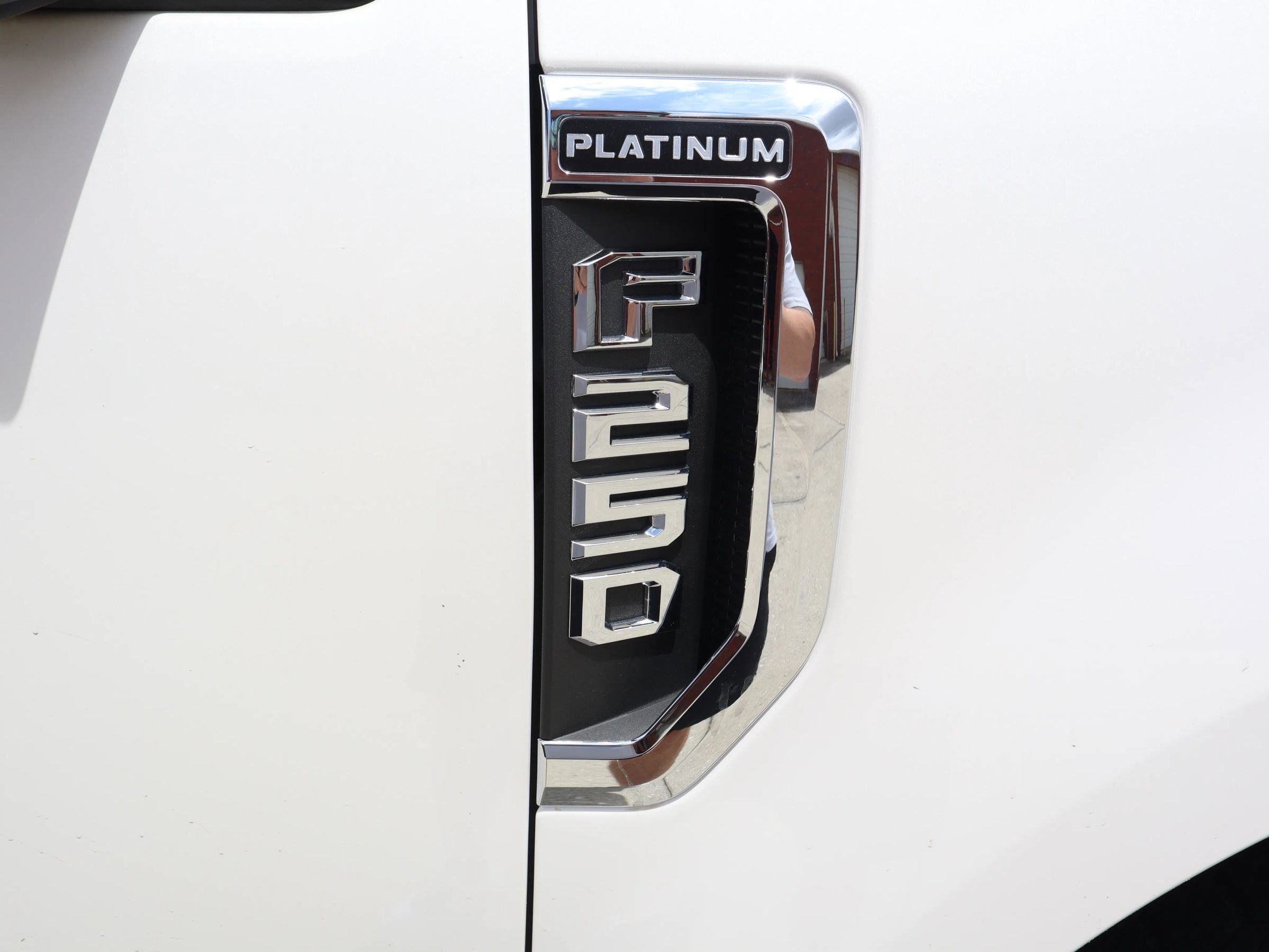 Used 2018 Ford F250 Platinum w/ Platinum Ultimate Package image 36