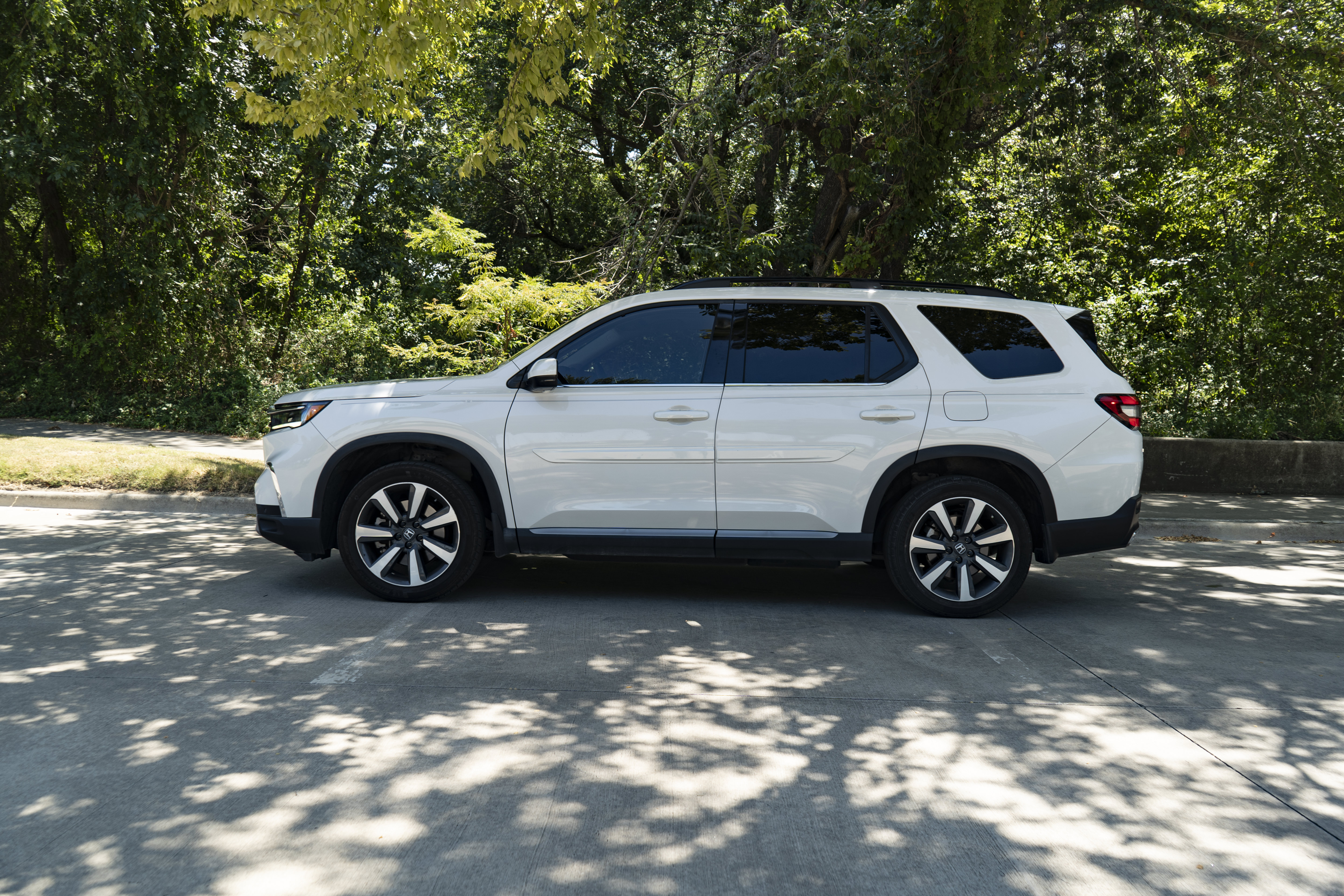 Certified 2023 Honda Pilot Touring image 6