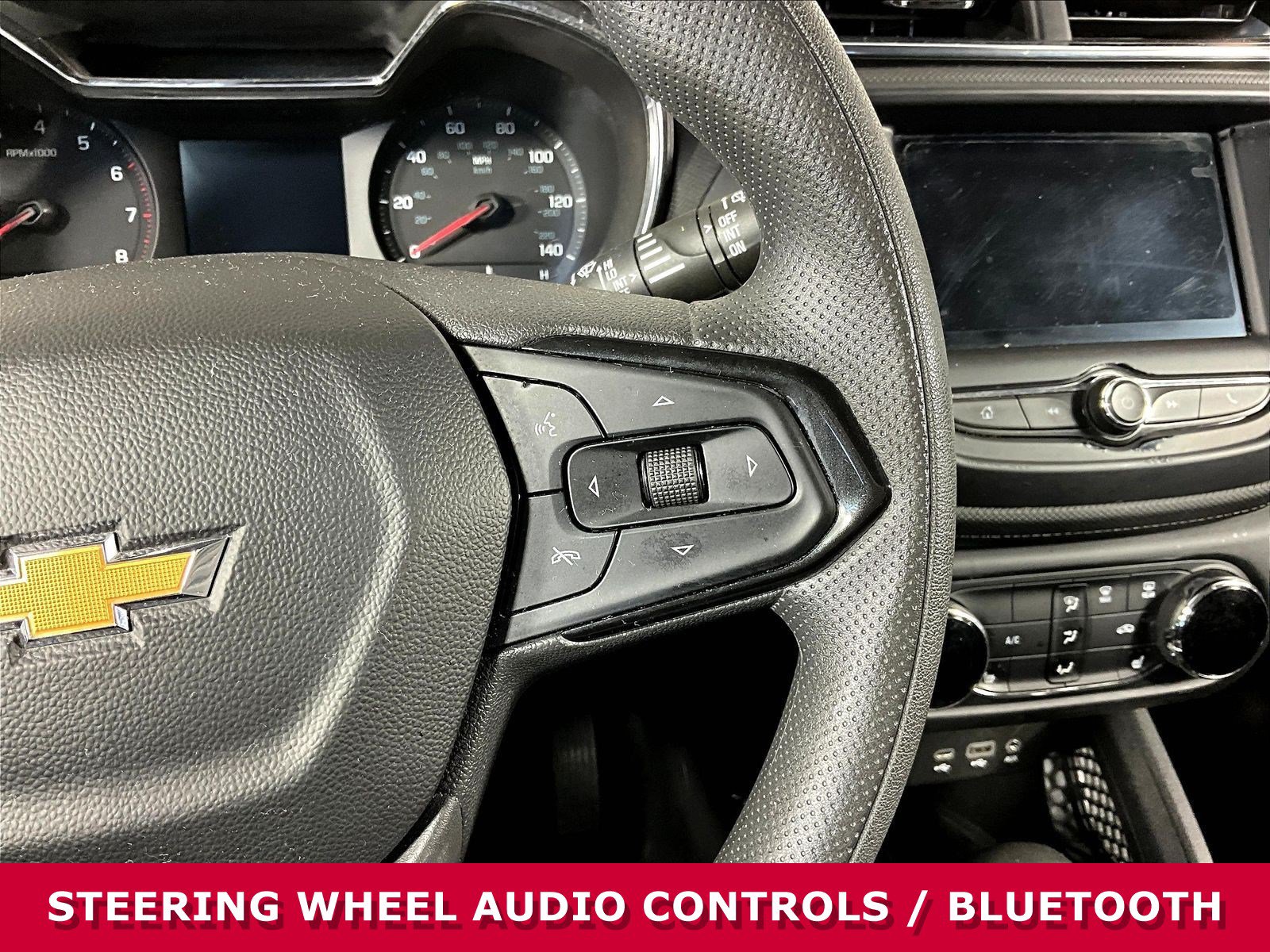Used 2023 Chevrolet TrailBlazer LT AWD/4WD image 11