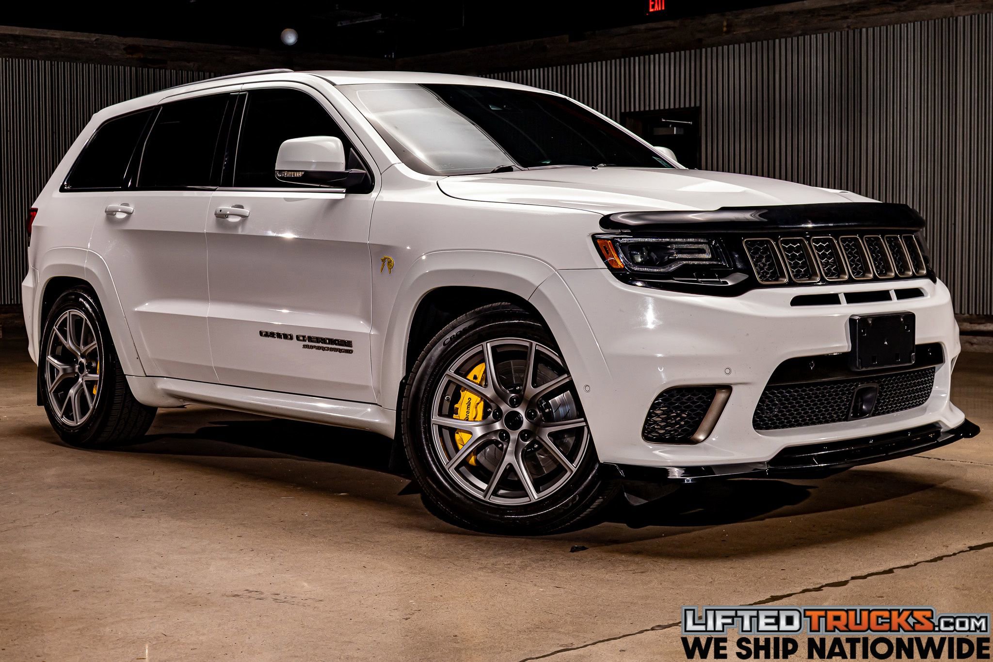Used 2018 Jeep Grand Cherokee Trackhawk w/ Trailer Tow Group IV image 1