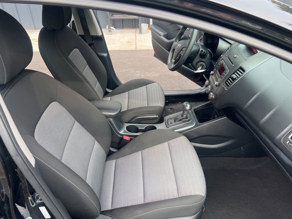 Certified 2016 Kia Forte LX image 21