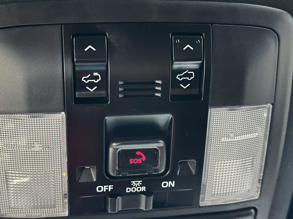 Used 2022 Lexus GX 460 Premium w/ Premium Plus Package AWD/4WD image 37