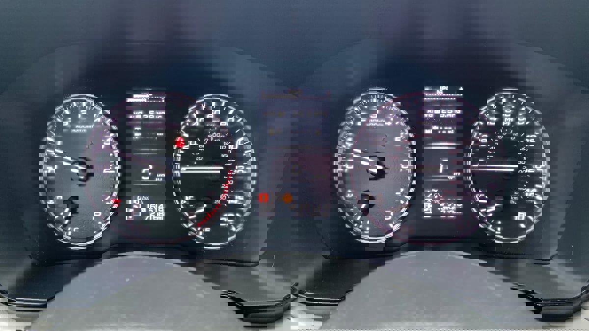 Used 2023 Subaru Outback Premium image 15