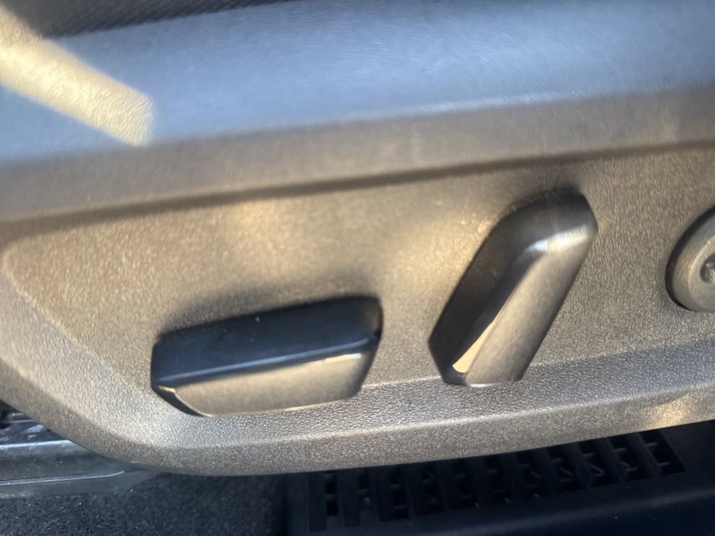 Used 2021 Nissan Rogue Platinum image 44