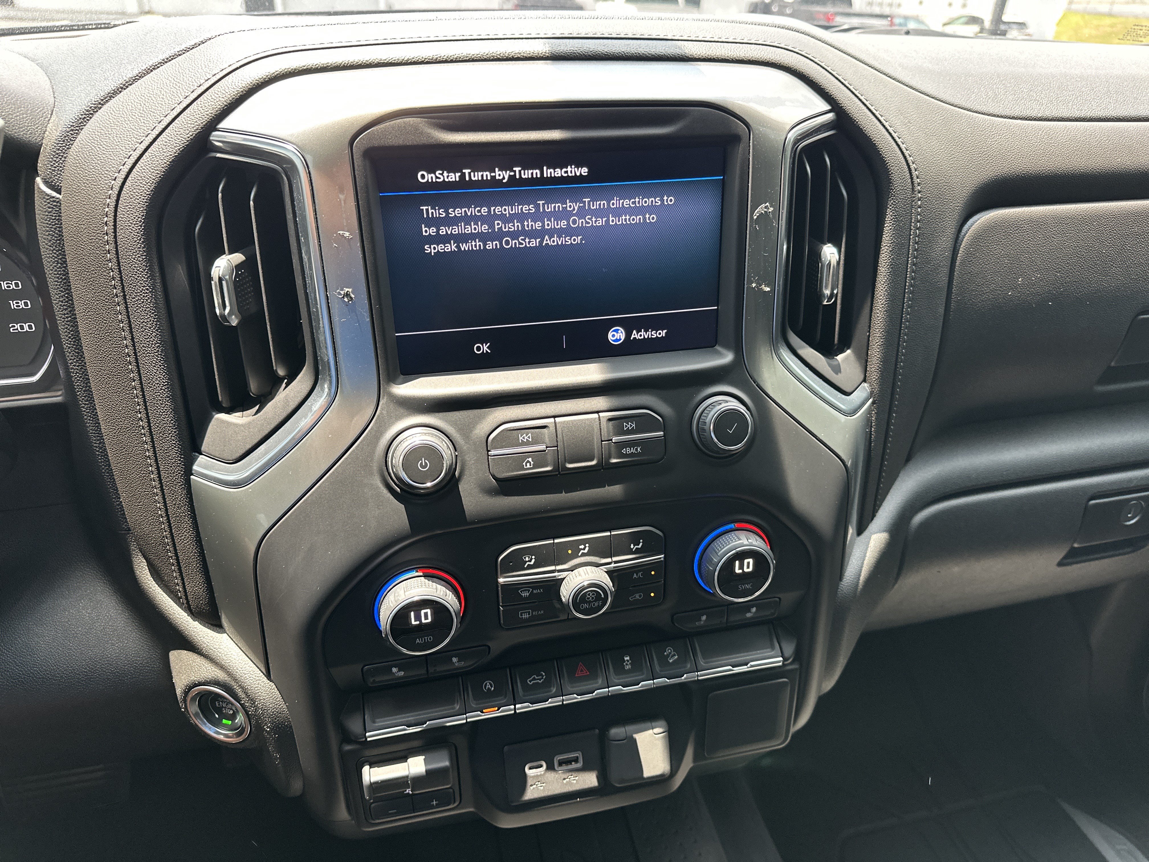 Used 2019 Chevrolet Silverado 1500 LT Trail Boss w/ Convenience Package AWD/4WD image 22