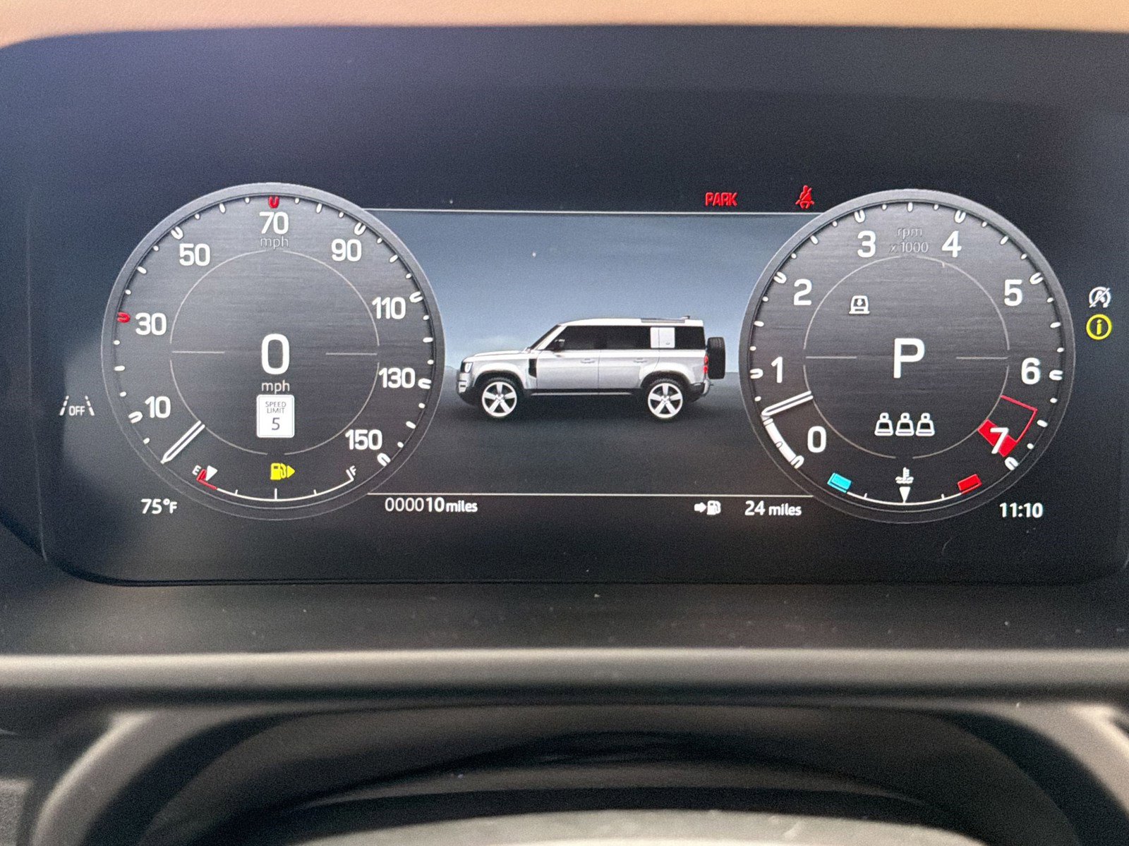 New 2026 Land Rover Defender 110 X-Dynamic SE AWD/4WD image 18