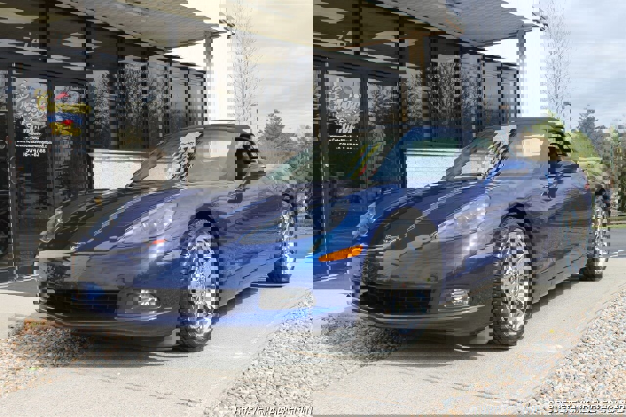 Used 2007 Chevrolet Corvette Convertible w/ Preferred Equipment Group image 6