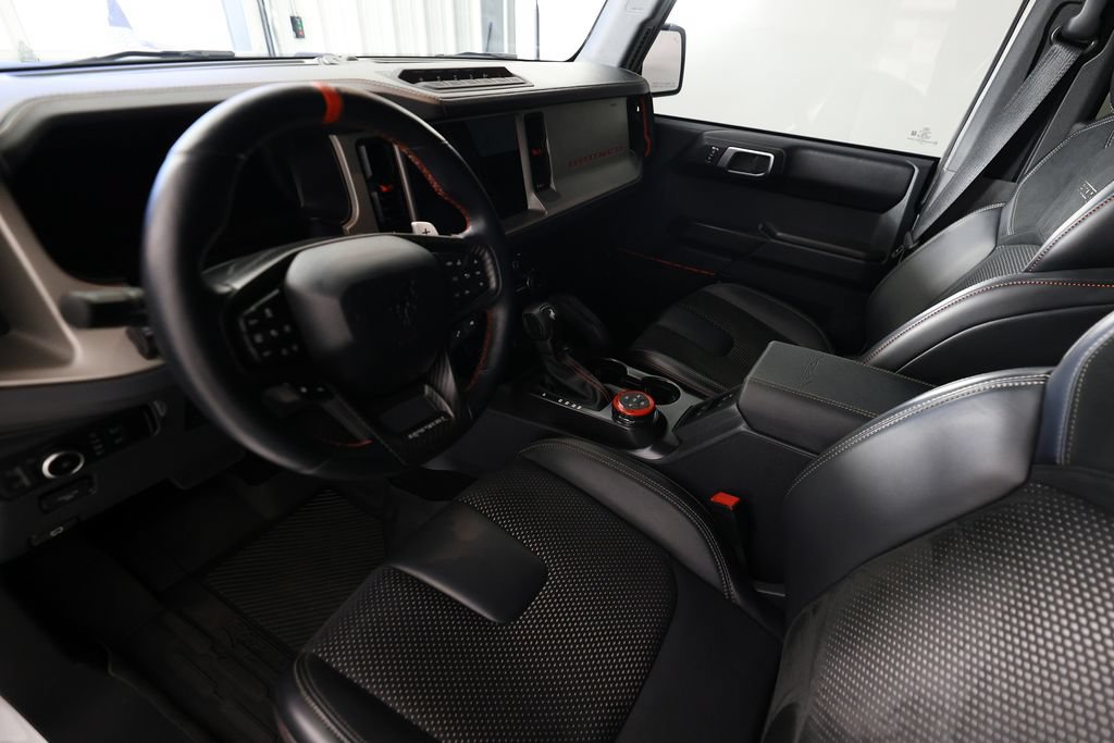 Used 2024 Ford Bronco Raptor w/ Interior Carbon Fiber Pack 6 AWD/4WD image 17