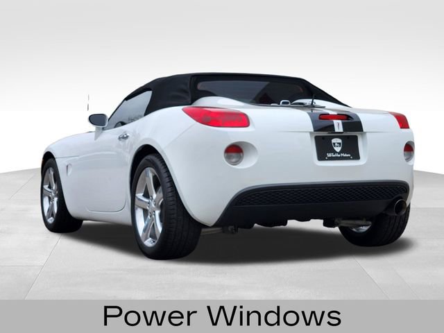 Used 2006 Pontiac Solstice Convertible w/ Premium Package RWD image 8