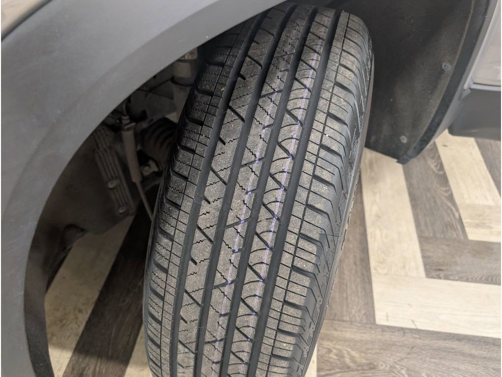 Used 2019 GMC Acadia SLT image 22