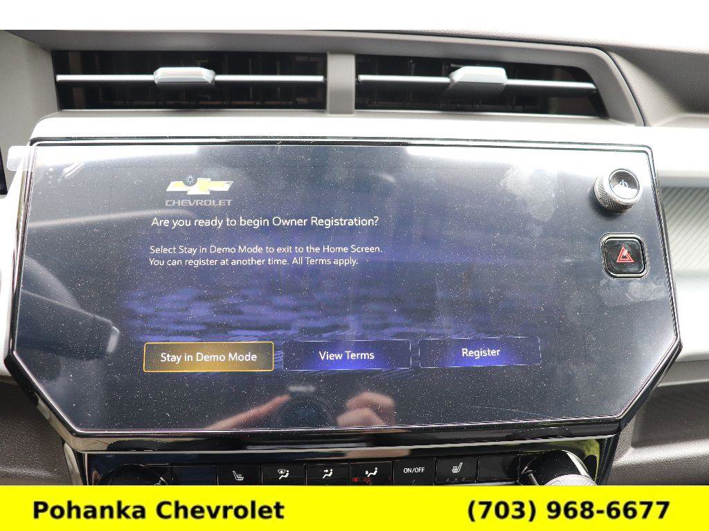 New 2027 Chevrolet Bolt LT w/ Comfort Package FWD image 16