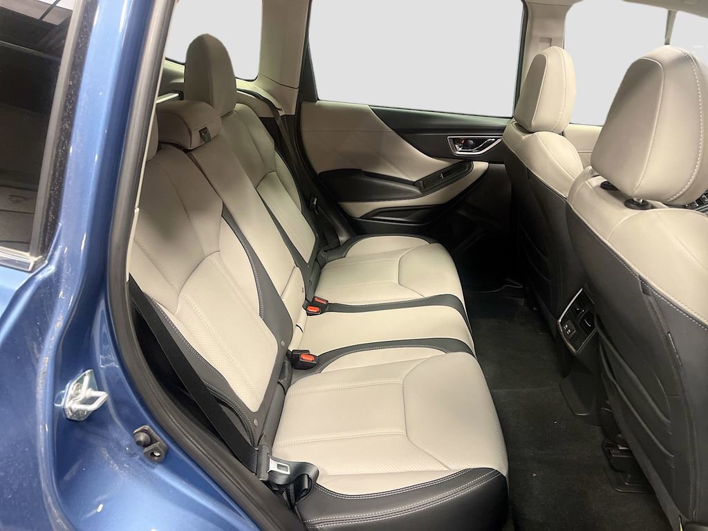 Used 2024 Subaru Forester Limited image 29