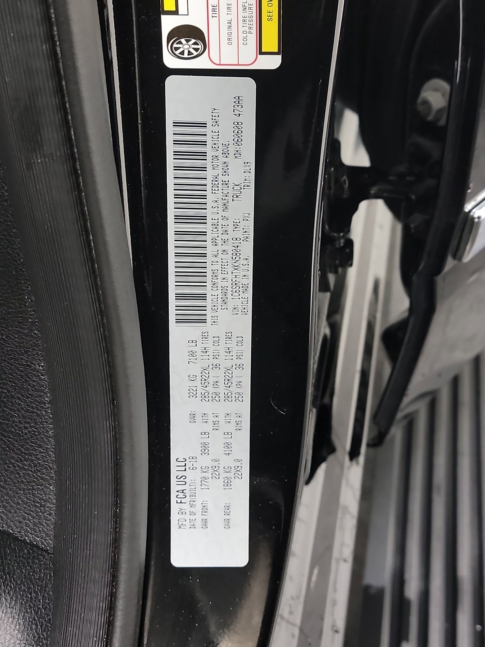 Used 2019 RAM 1500 Limited image 32