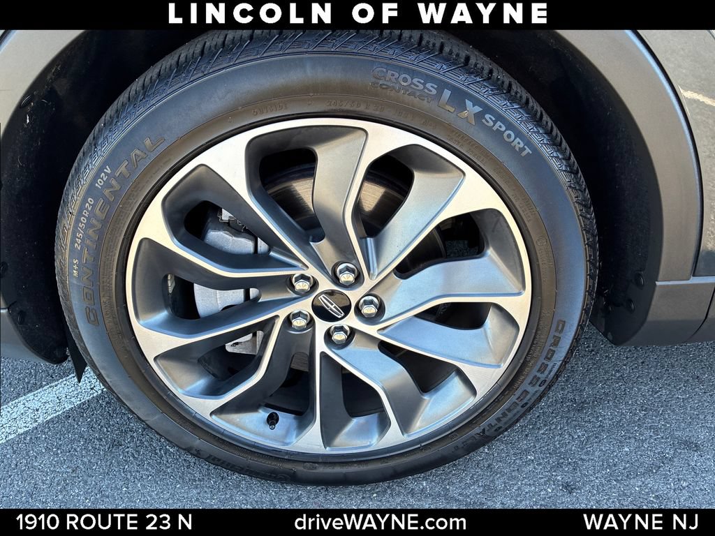 Certified 2023 Lincoln Nautilus Reserve w/ Luxury Package AWD/4WD image 27