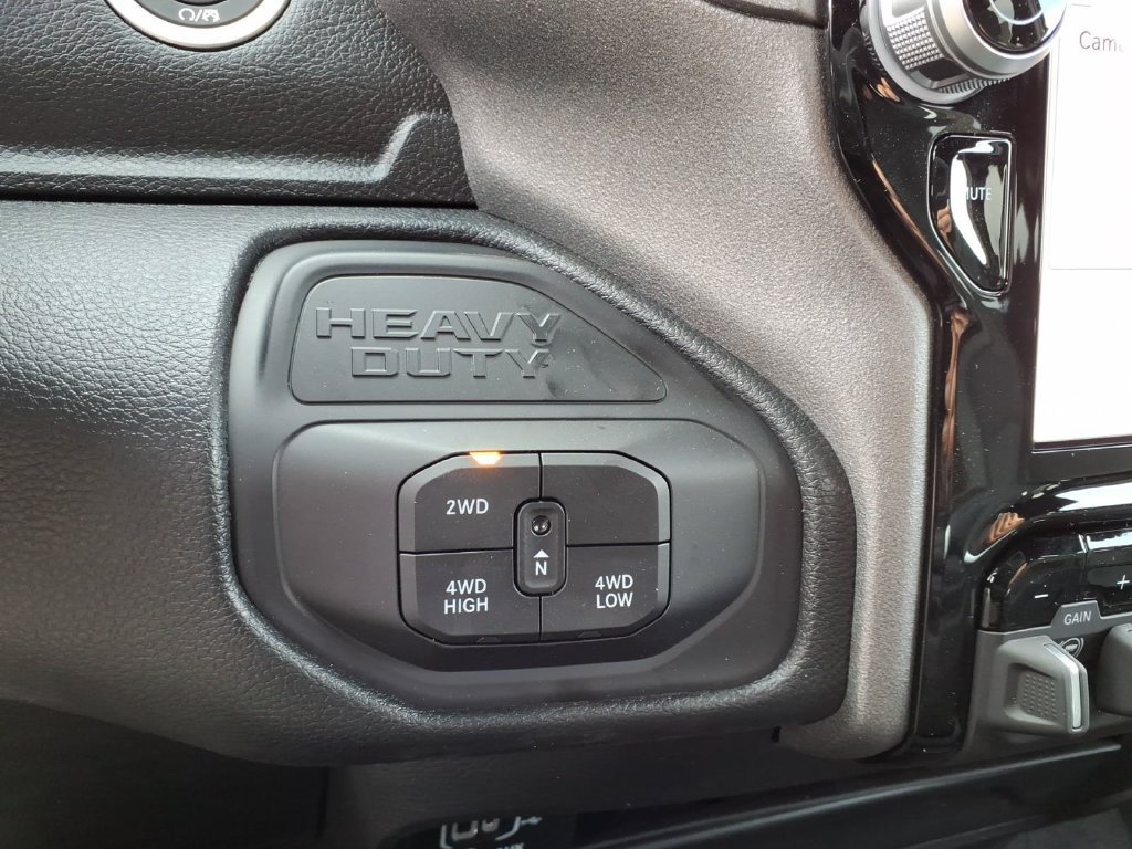 New 2026 RAM 2500 Tradesman AWD/4WD image 18