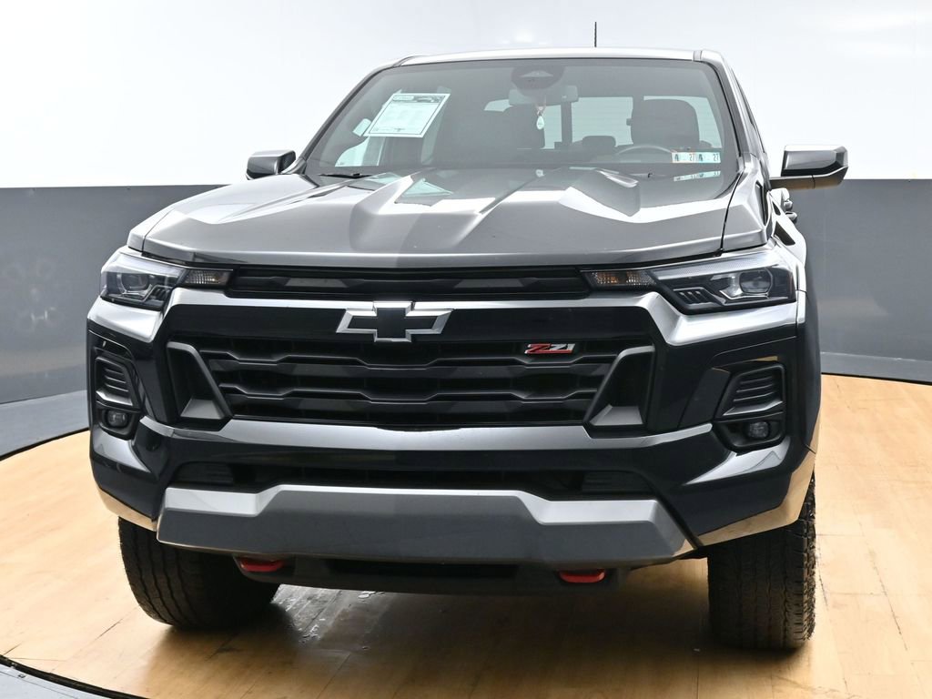 Used 2023 Chevrolet Colorado Z71 w/ Z71 Convenience Package 2 AWD/4WD image 5