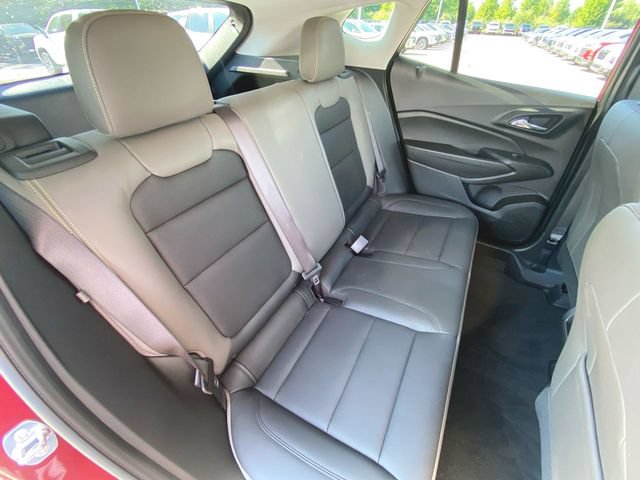 Used 2024 Chevrolet Trax ACTIV w/ Driver Confidence Package FWD image 25