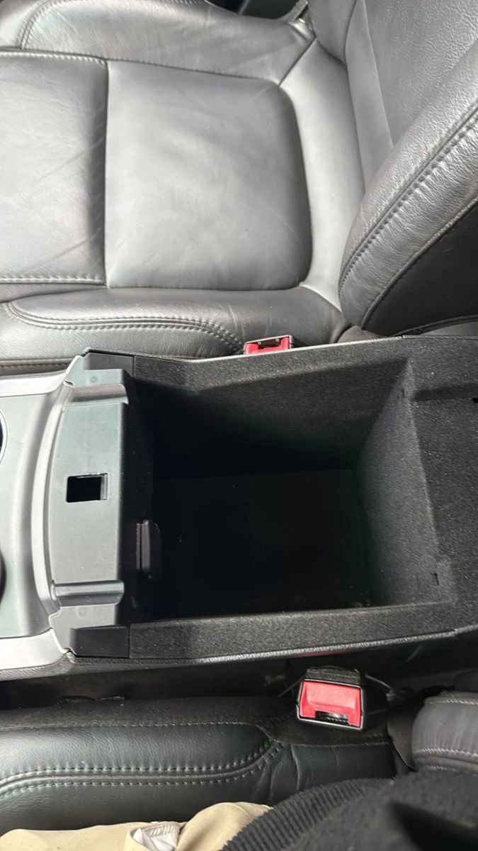 Used 2015 Ford Explorer XLT w/ Equipment Group 202A image 28