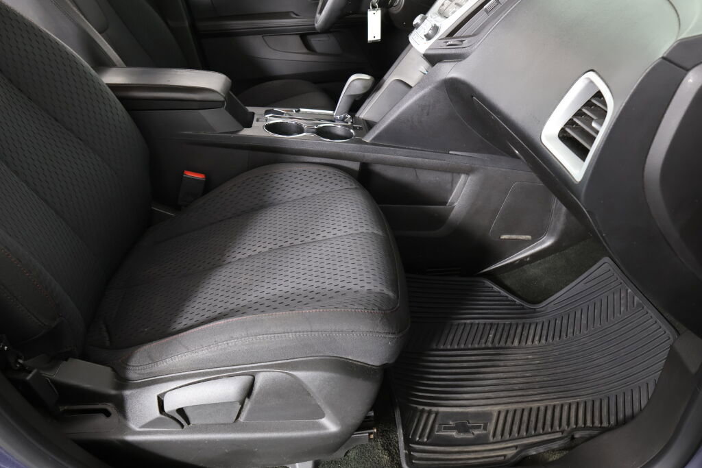 Used 2013 Chevrolet Equinox LS w/ LPO, Protection Package FWD image 26