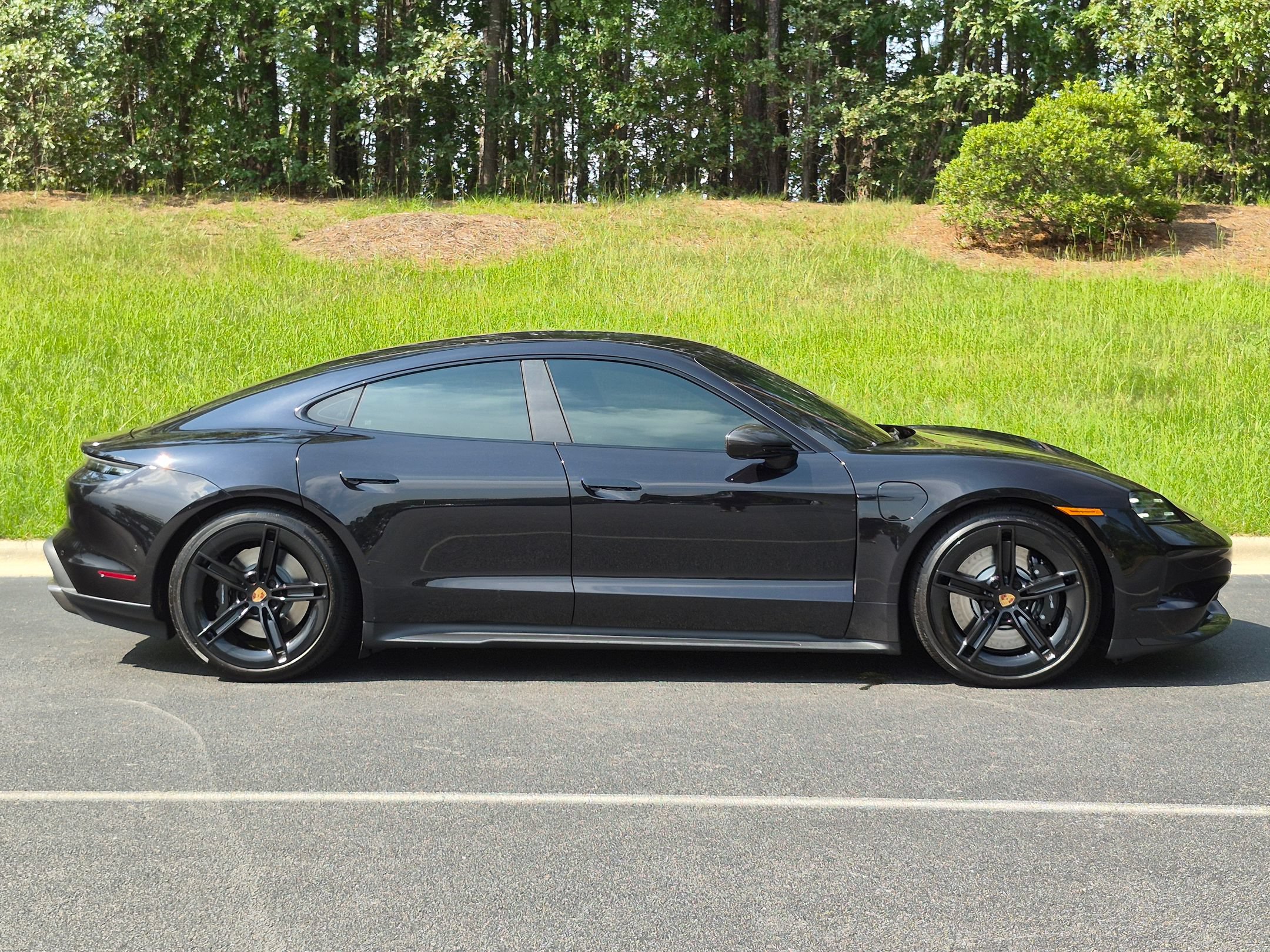 Certified 2026 Porsche Taycan GTS AWD/4WD image 33