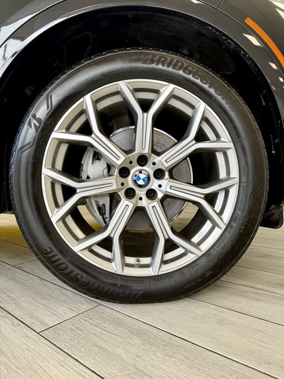 Used 2019 BMW X7 xDrive40i w/ Premium Package AWD/4WD image 19