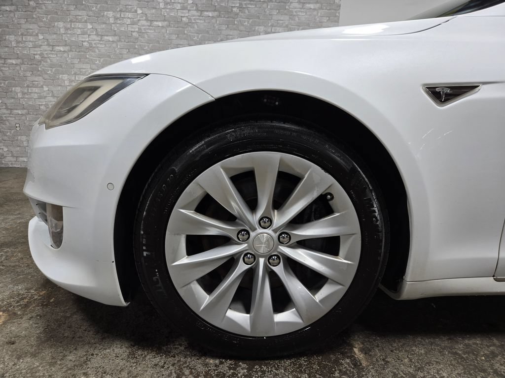 Used 2016 Tesla Model S 75 RWD image 54
