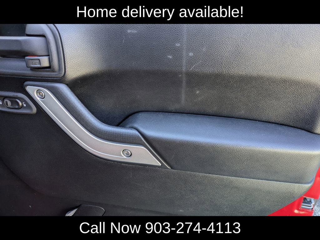 Used 2014 Jeep Wrangler Unlimited Rubicon w/ Connectivity Group image 36