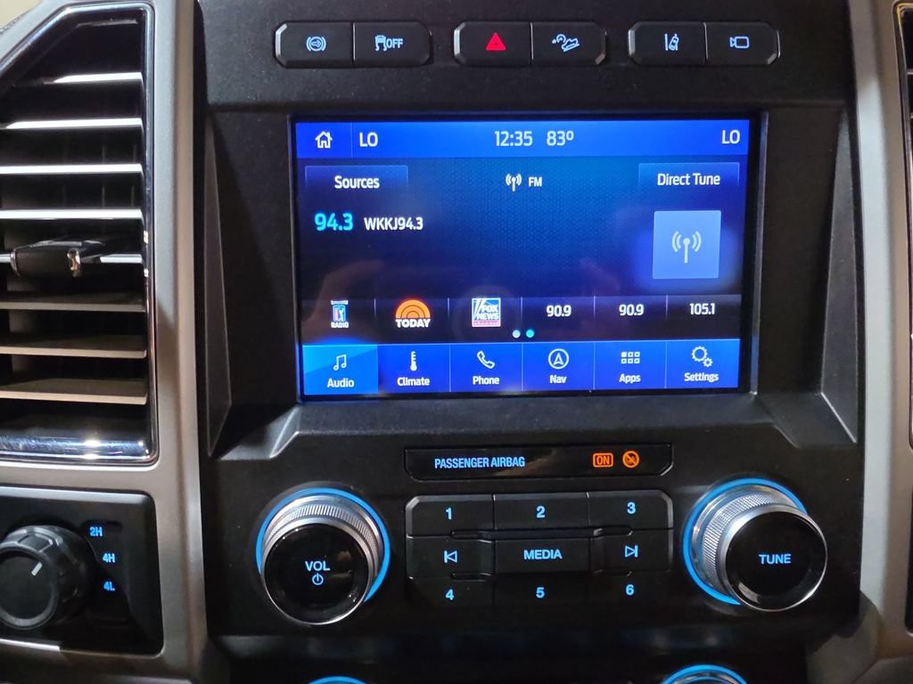 Used 2021 Ford F350 King Ranch w/ King Ranch Ultimate Package AWD/4WD image 12