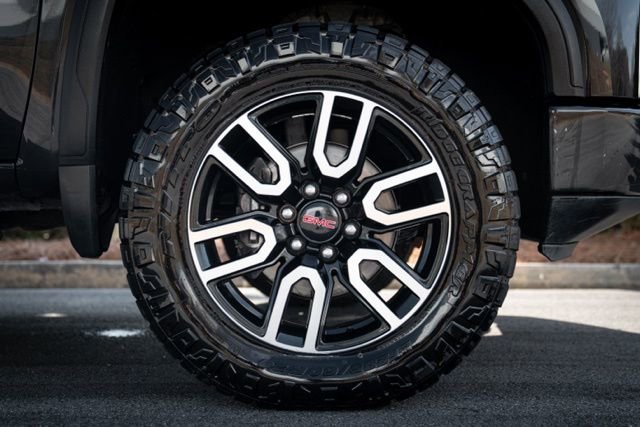 Used 2020 GMC Sierra 1500 AT4 w/ AT4 Premium Package image 24