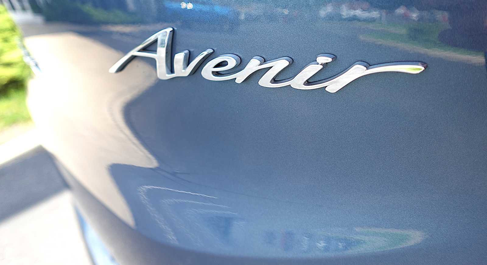 Used 2024 Buick Encore GX Avenir w/ Avenir Technology Package image 11