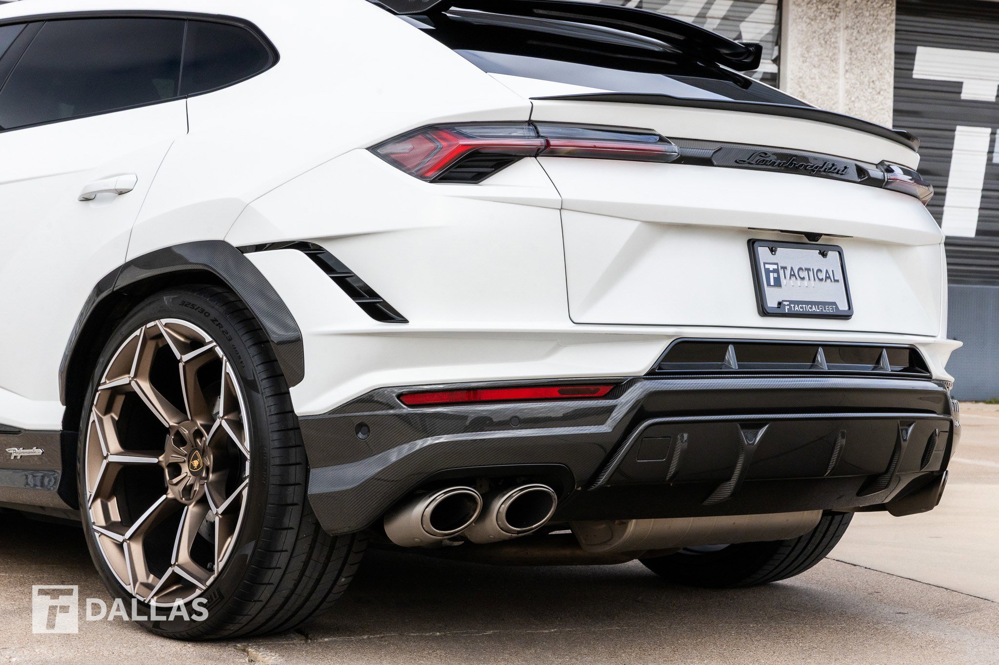 Used 2023 Lamborghini Urus Performante image 14