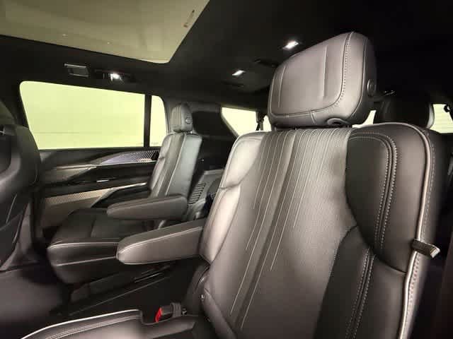 New 2026 Cadillac Escalade IQL Sport 2 w/ LPO, ONYX Package AWD/4WD image 26