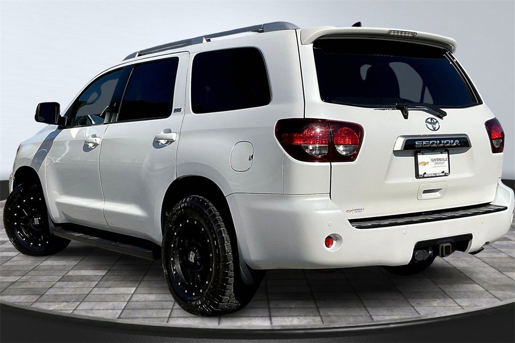 Used 2022 Toyota Sequoia SR5 image 13