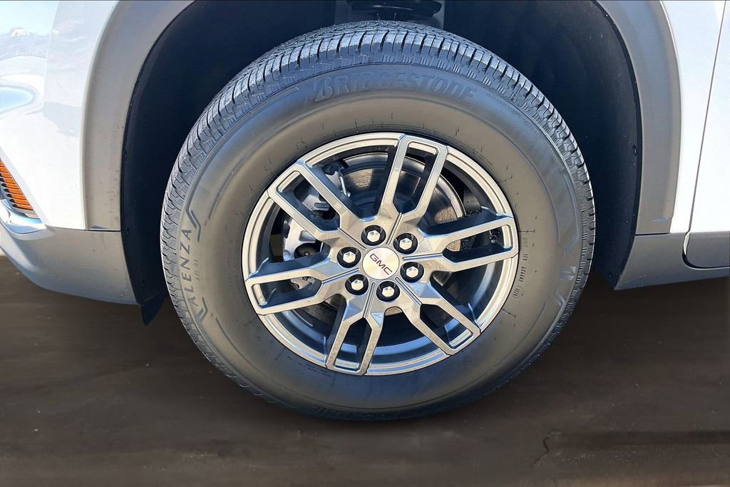 New 2026 GMC Acadia Elevation image 13