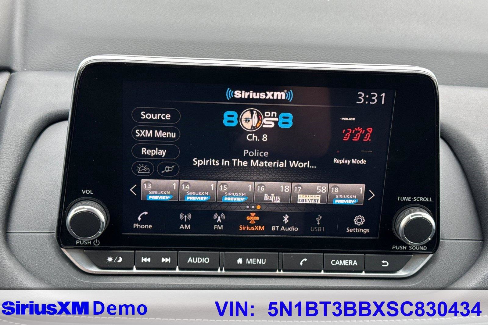 Used 2025 Nissan Rogue SV AWD/4WD image 35