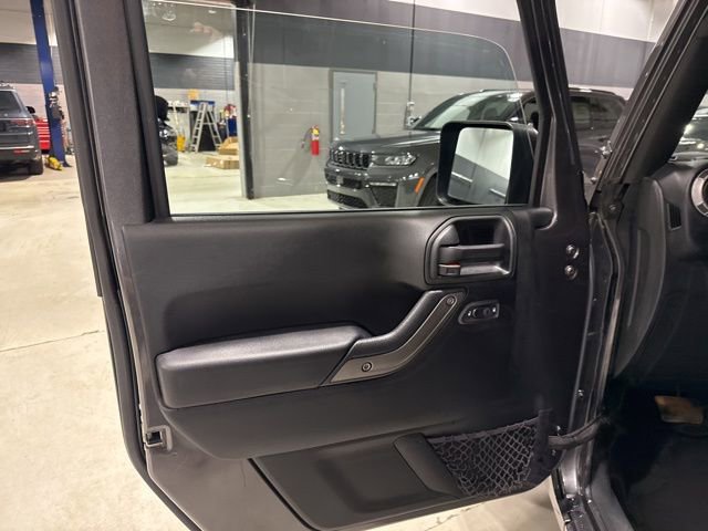 Used 2018 Jeep Wrangler Unlimited Sport S image 34