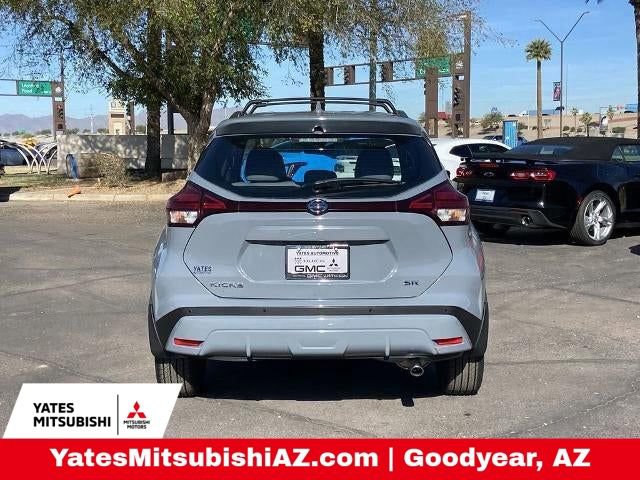 Used 2021 Nissan Kicks SR w/ SR Premium Package image 5