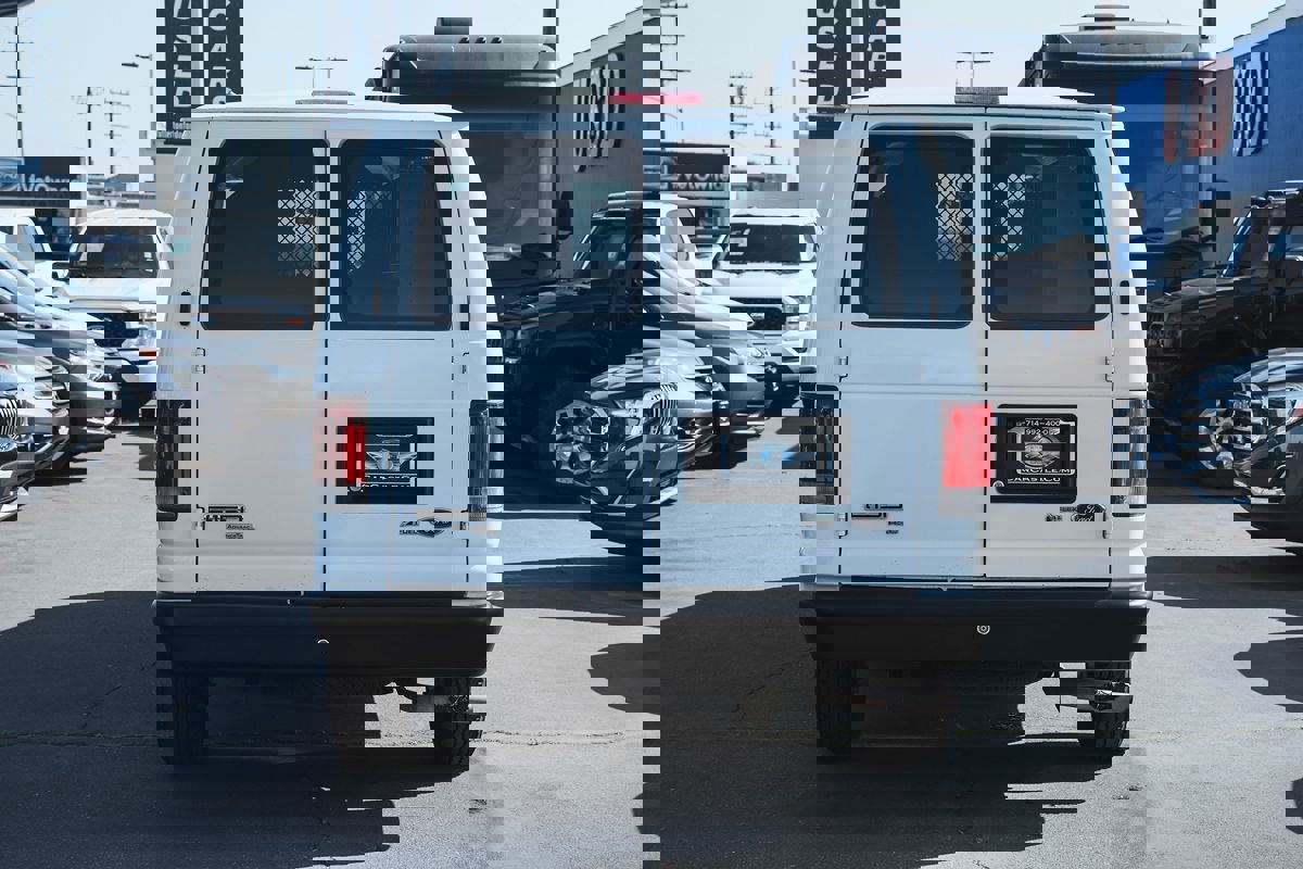 Used 2014 Ford E-150 and Econoline 150 w/ Power Group image 7