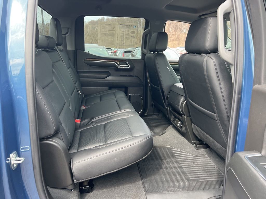 Used 2024 Chevrolet Silverado 1500 LT image 21